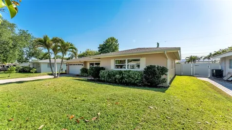 1443 Eastfield Drive Clearwater FL 33764