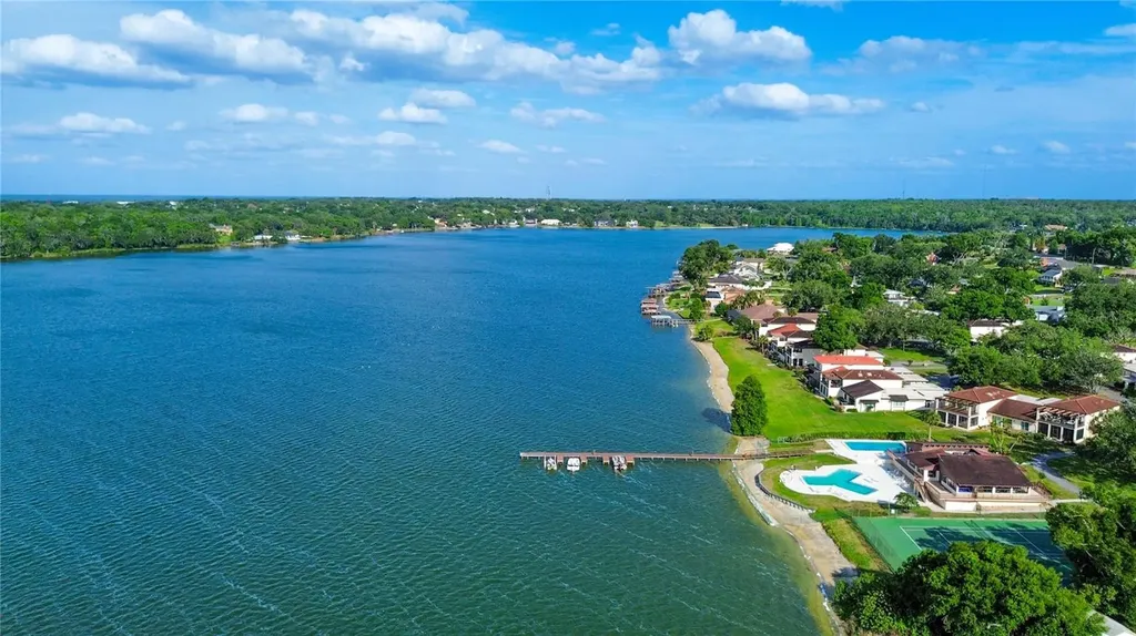 17 Loma Verde Lakeland FL 33813