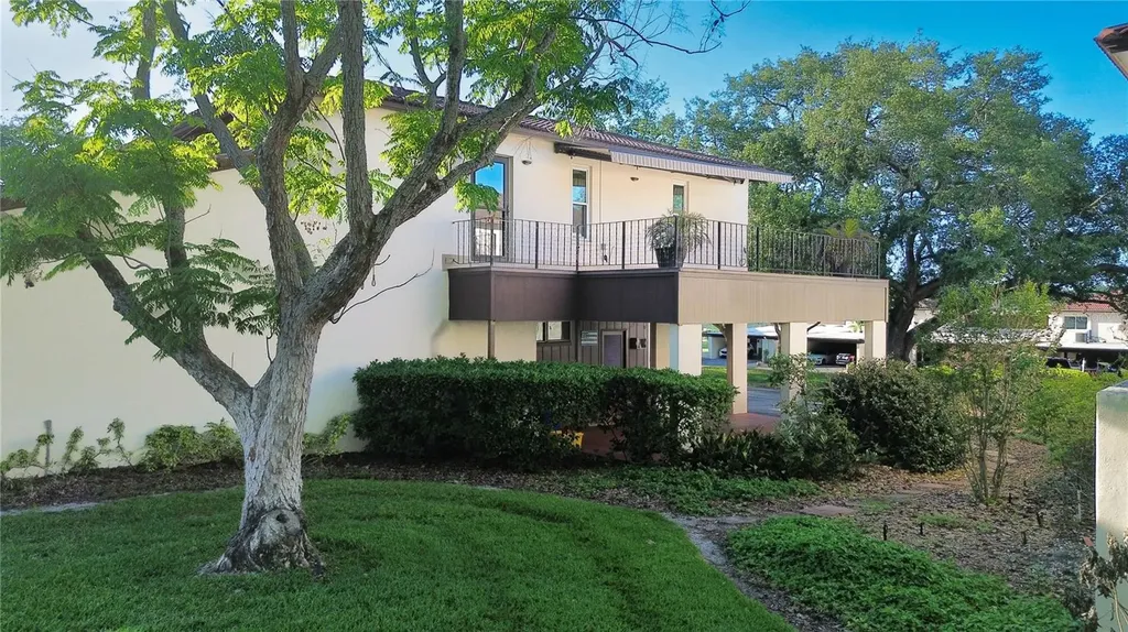 17 Loma Verde Lakeland FL 33813