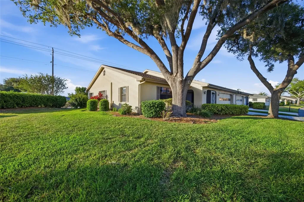 2331 Lancaster Drive Sun City Center FL 33573