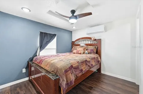 1020 98 W Frostproof FL 33843