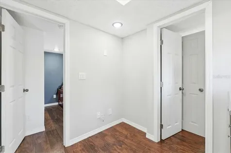 1020 98 W Frostproof FL 33843