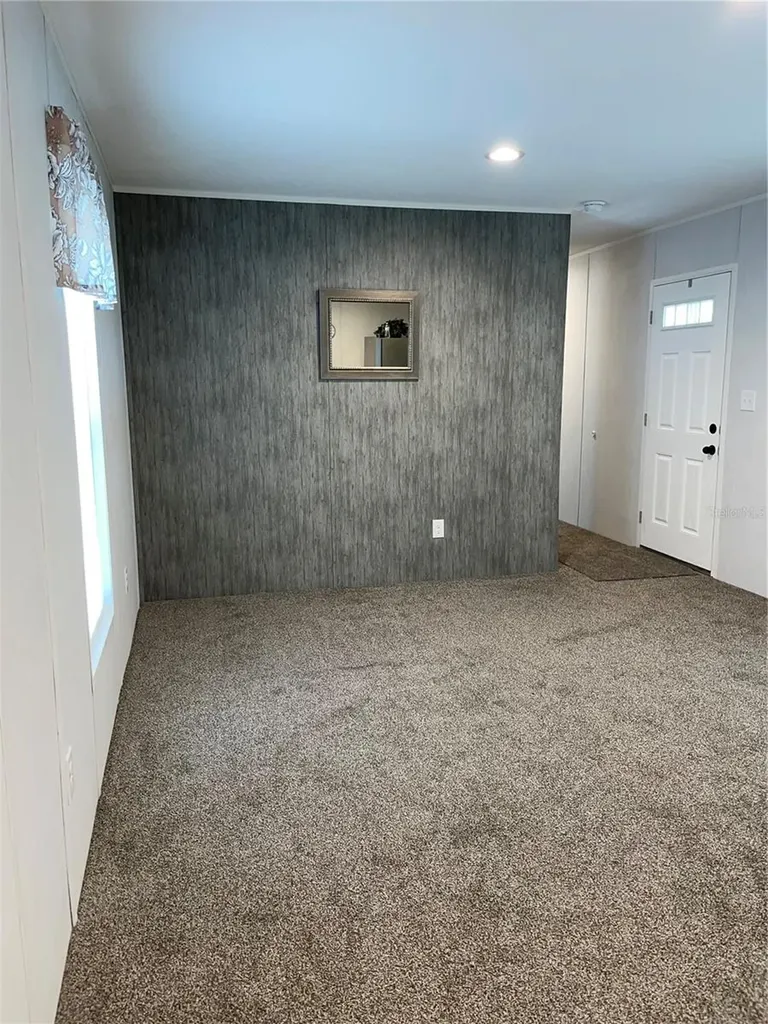 7697 NW 165th Street Trenton FL 32693