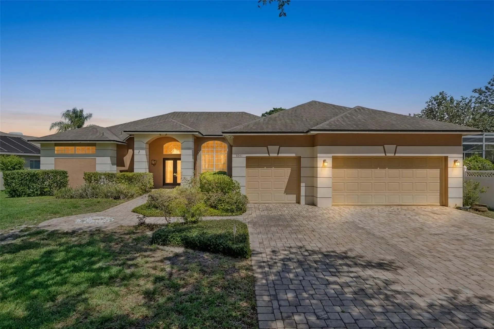 8041 Monier Way Orlando FL 32835