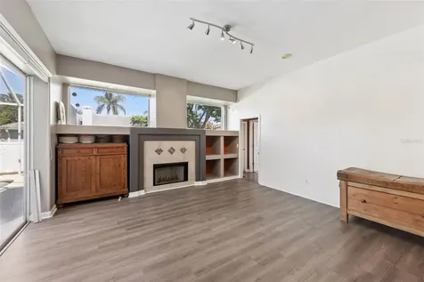 8041 Monier Way Orlando FL 32835