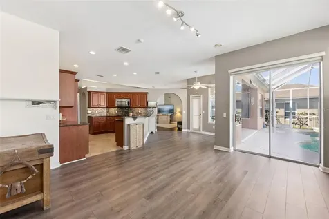 8041 Monier Way Orlando FL 32835