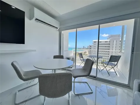 4837 Ave Isla Verde Carolina PR 00979