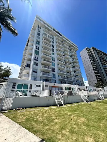 4837 Ave Isla Verde Carolina PR 00979
