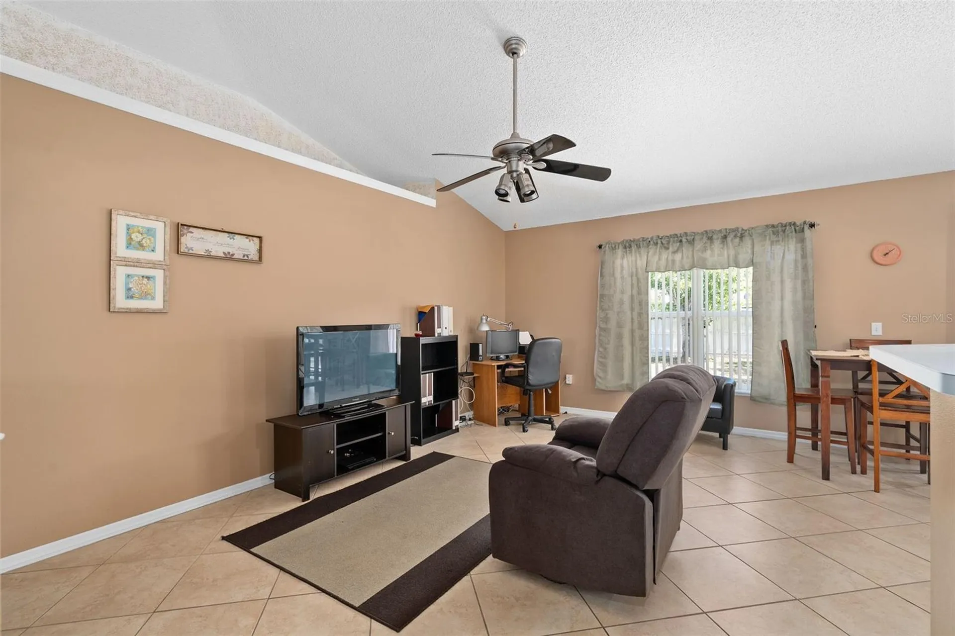 1 Miramar Way Kissimmee FL 34758