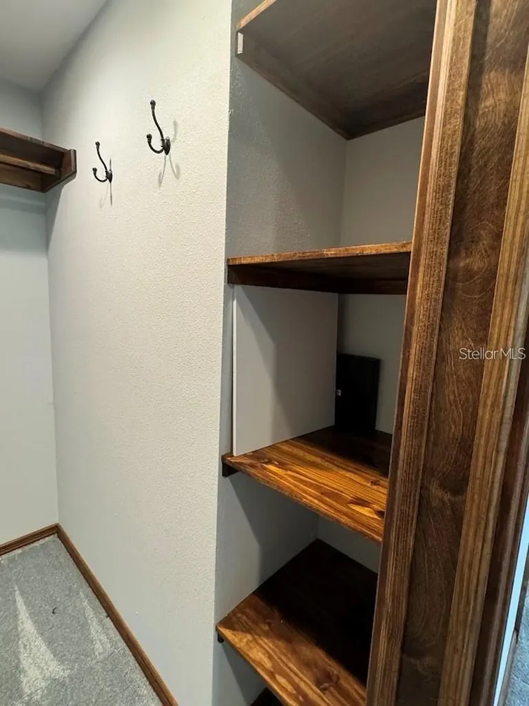 5033 Vivienda Way Sarasota FL 34235