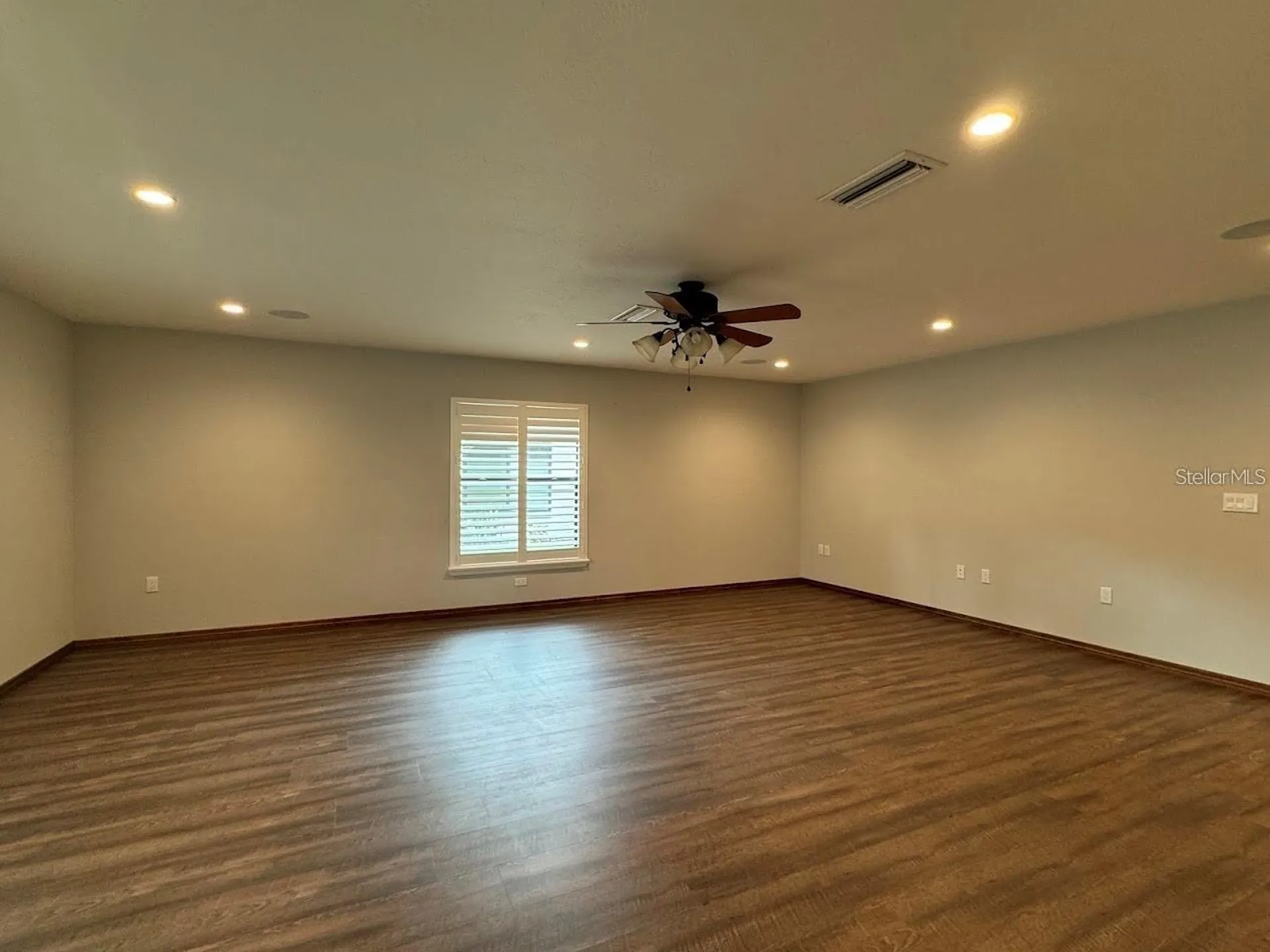 5033 Vivienda Way Sarasota FL 34235