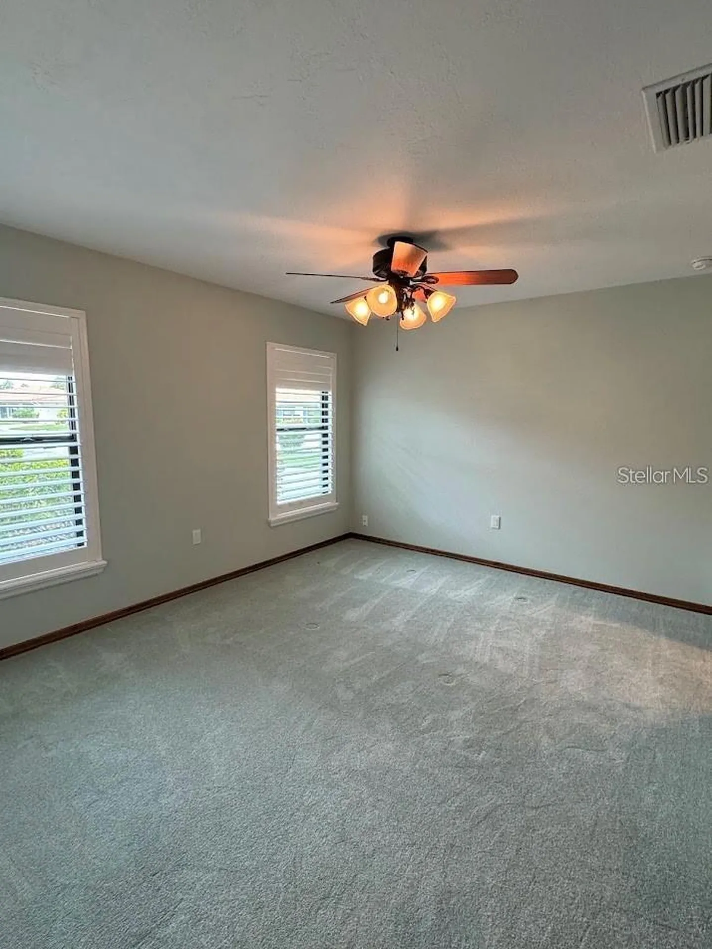5033 Vivienda Way Sarasota FL 34235