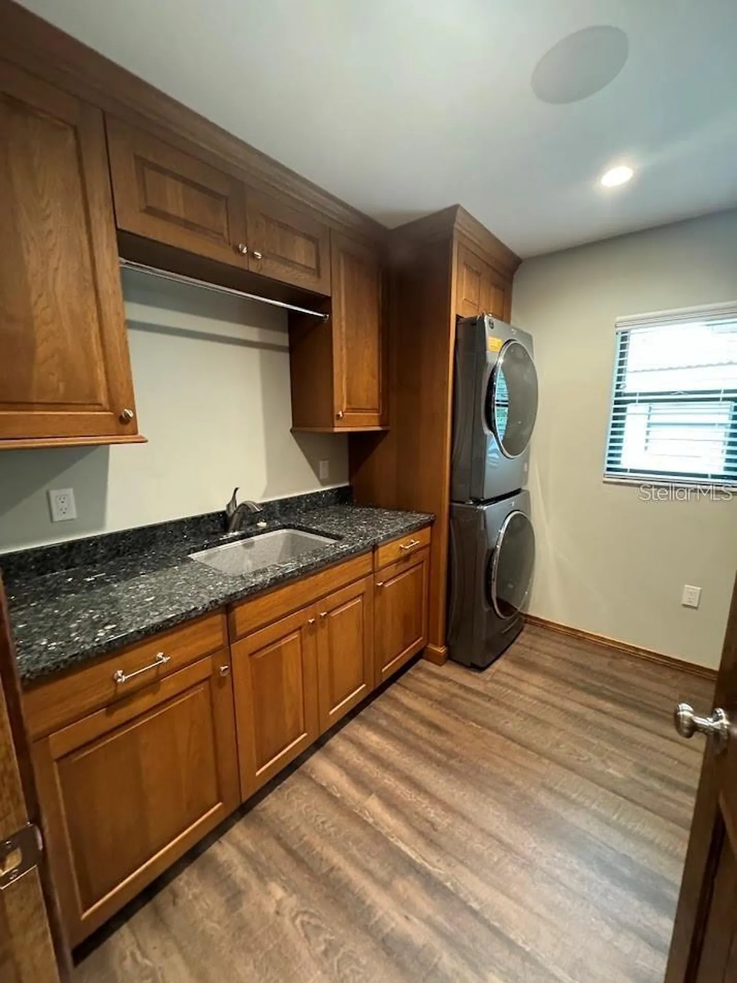 5033 Vivienda Way Sarasota FL 34235