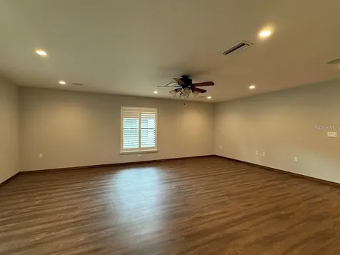 5033 Vivienda Way Sarasota FL 34235