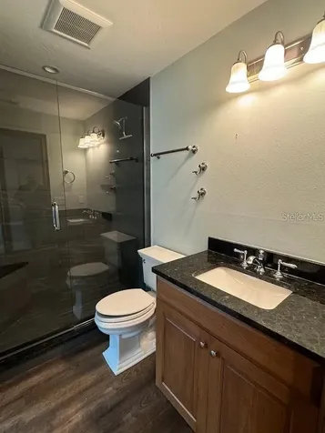 5033 Vivienda Way Sarasota FL 34235