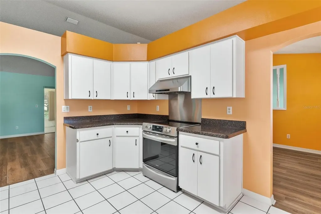 21905 King Alfred Street Leesburg FL 34748