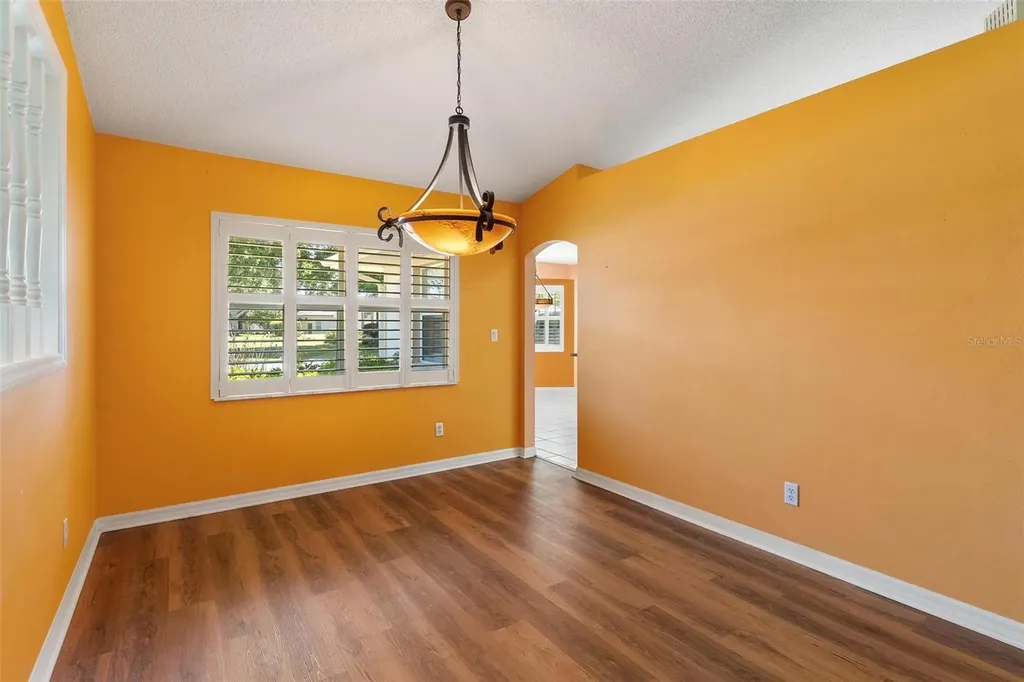 21905 King Alfred Street Leesburg FL 34748