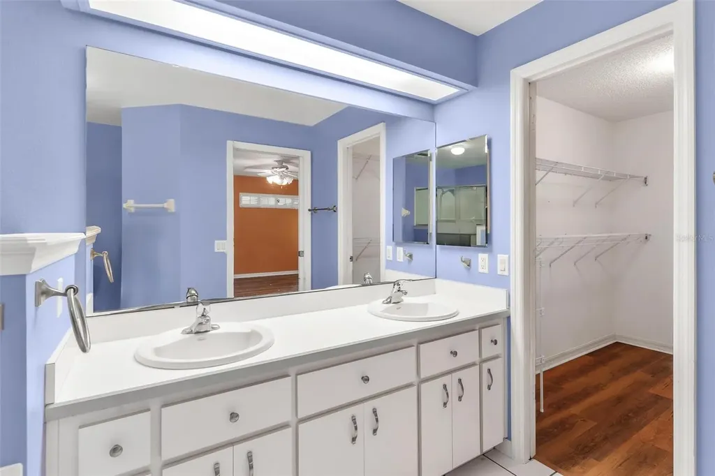 21905 King Alfred Street Leesburg FL 34748