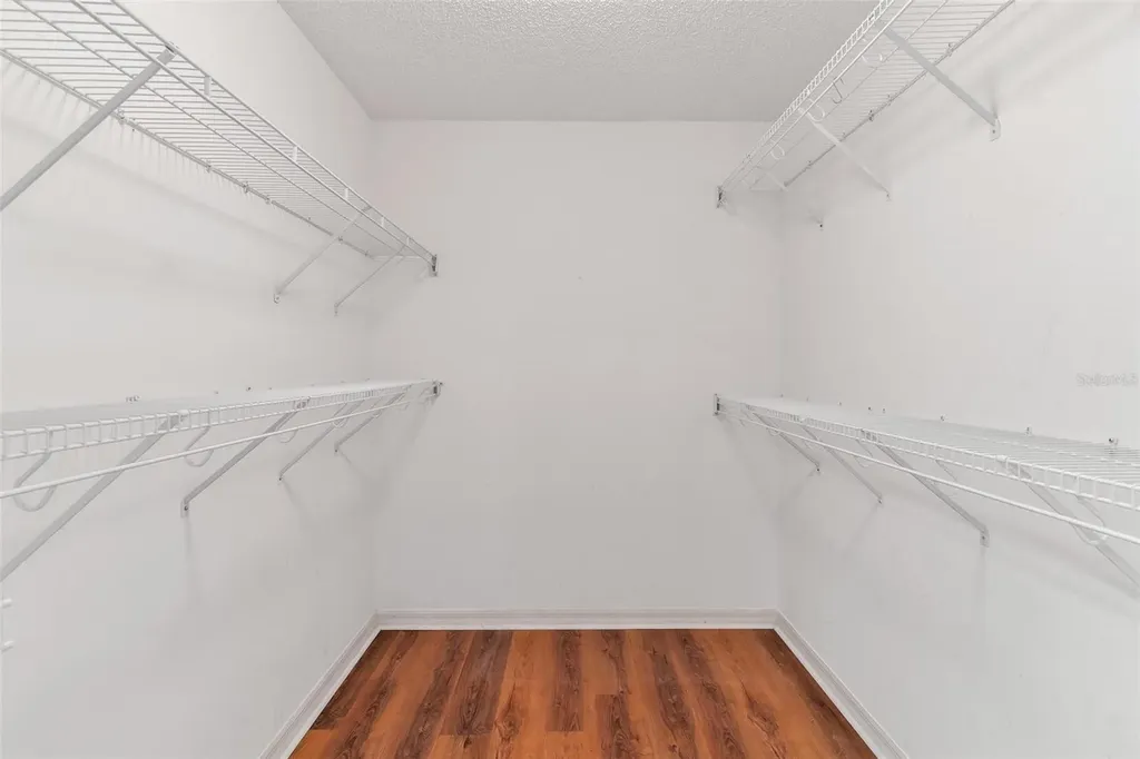 21905 King Alfred Street Leesburg FL 34748