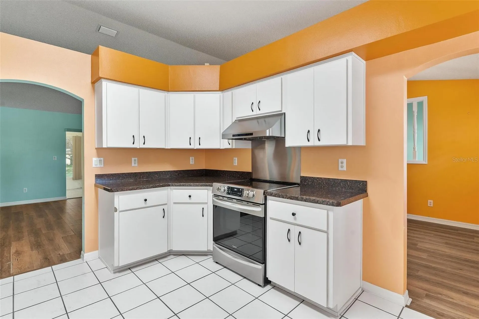 21905 King Alfred Street Leesburg FL 34748
