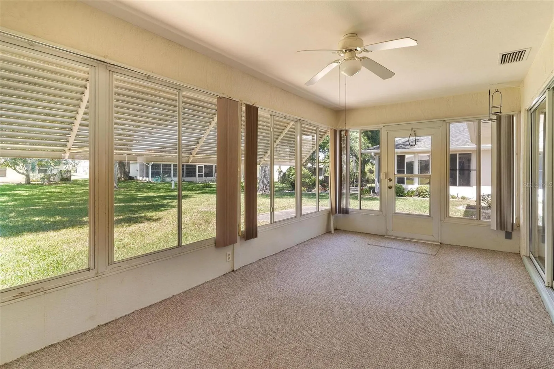 21905 King Alfred Street Leesburg FL 34748