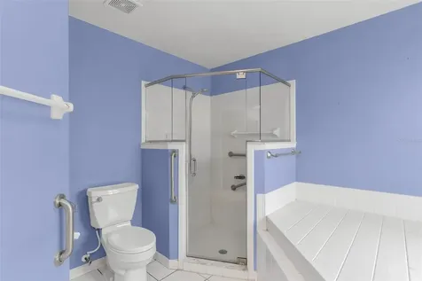 21905 King Alfred Street Leesburg FL 34748