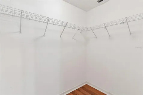 21905 King Alfred Street Leesburg FL 34748