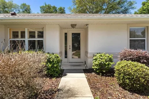 21905 King Alfred Street Leesburg FL 34748