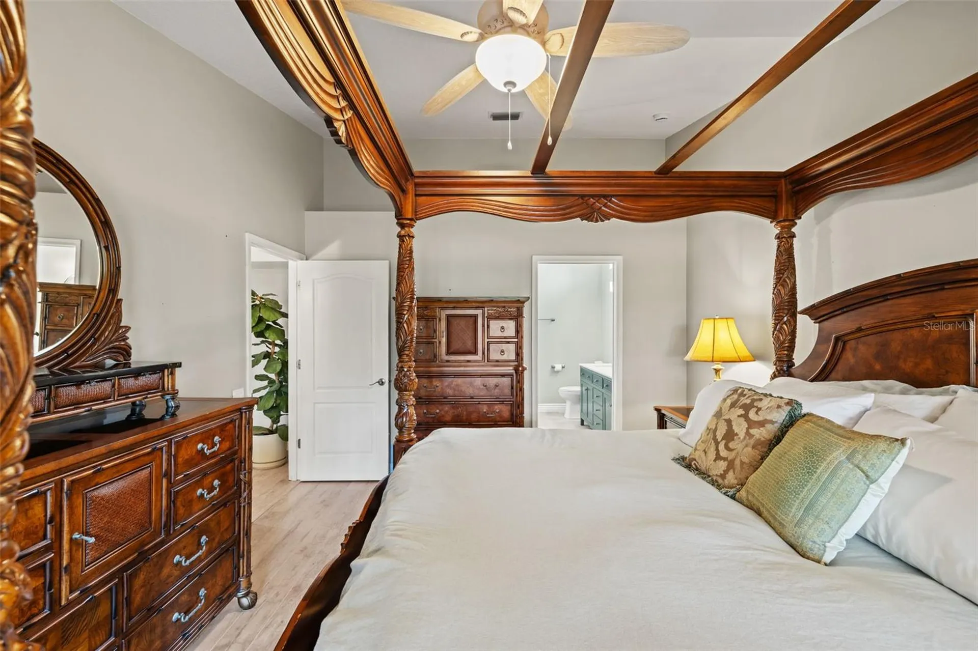 9403 Willow Cove Court Tampa FL 33647