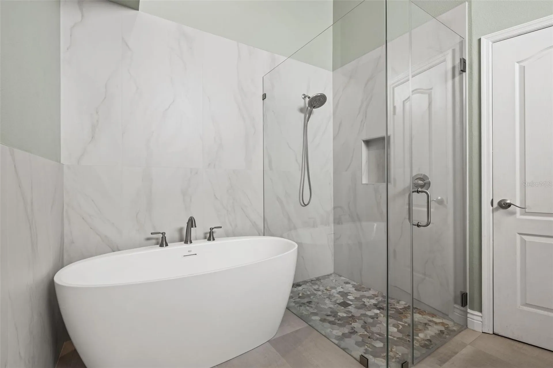 9403 Willow Cove Court Tampa FL 33647