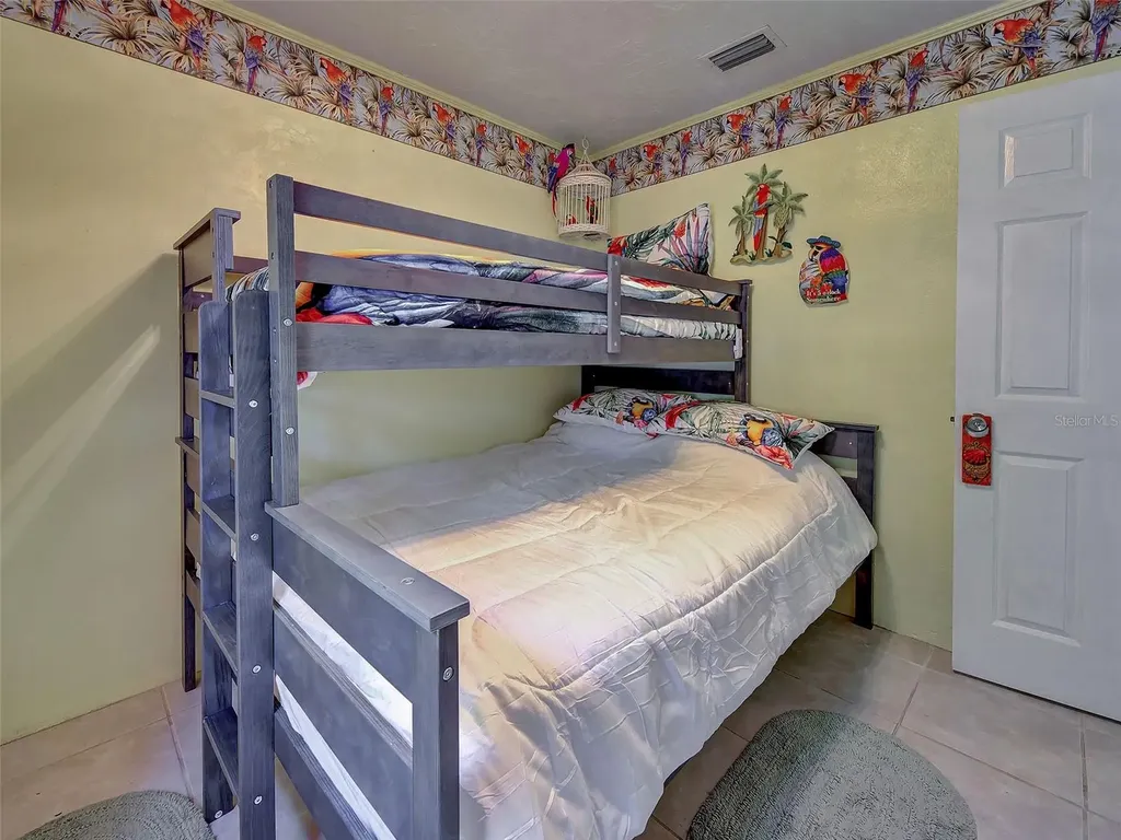 4527 103rd Street W Bradenton FL 34210