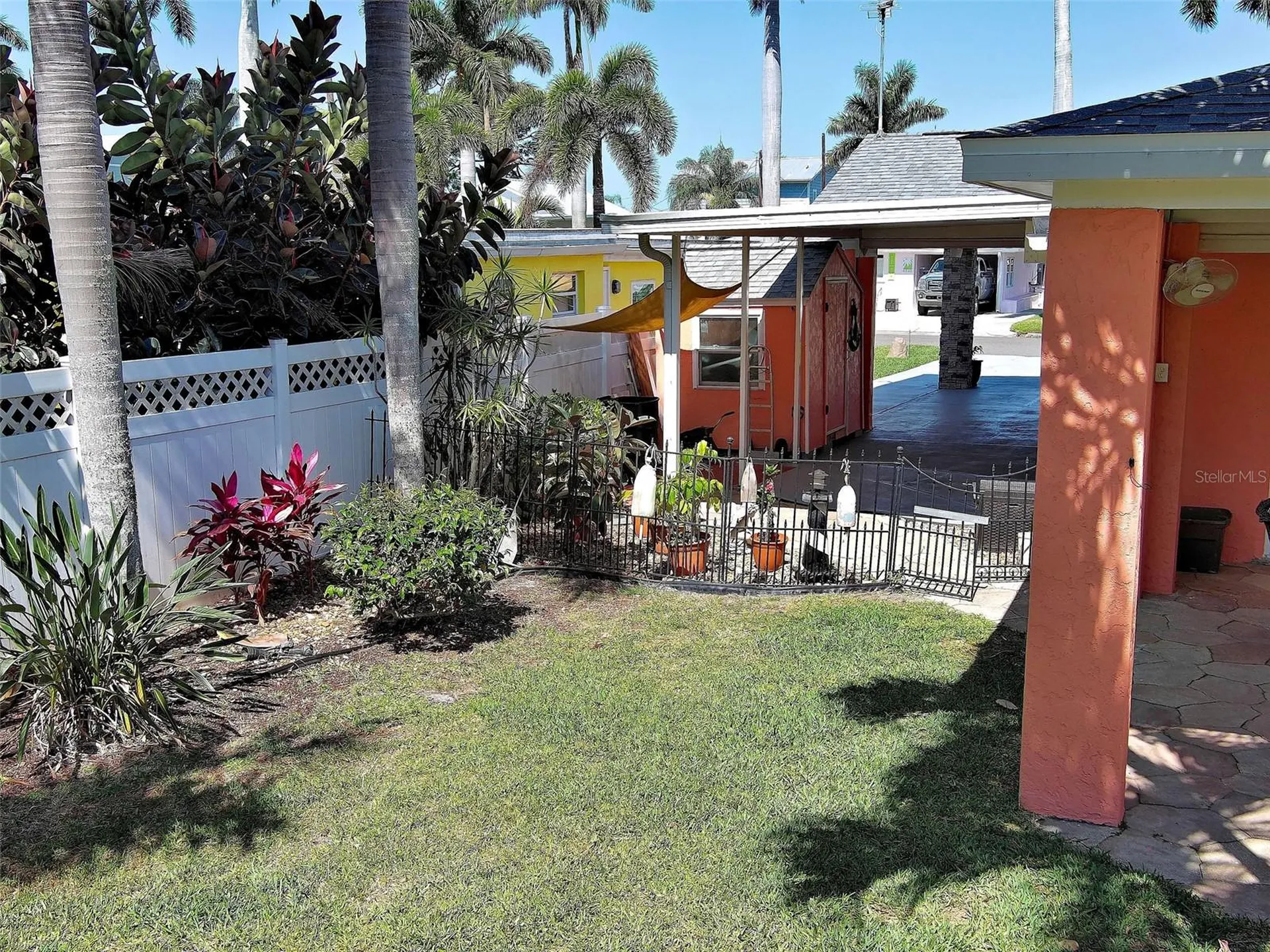 4527 103rd Street W Bradenton FL 34210