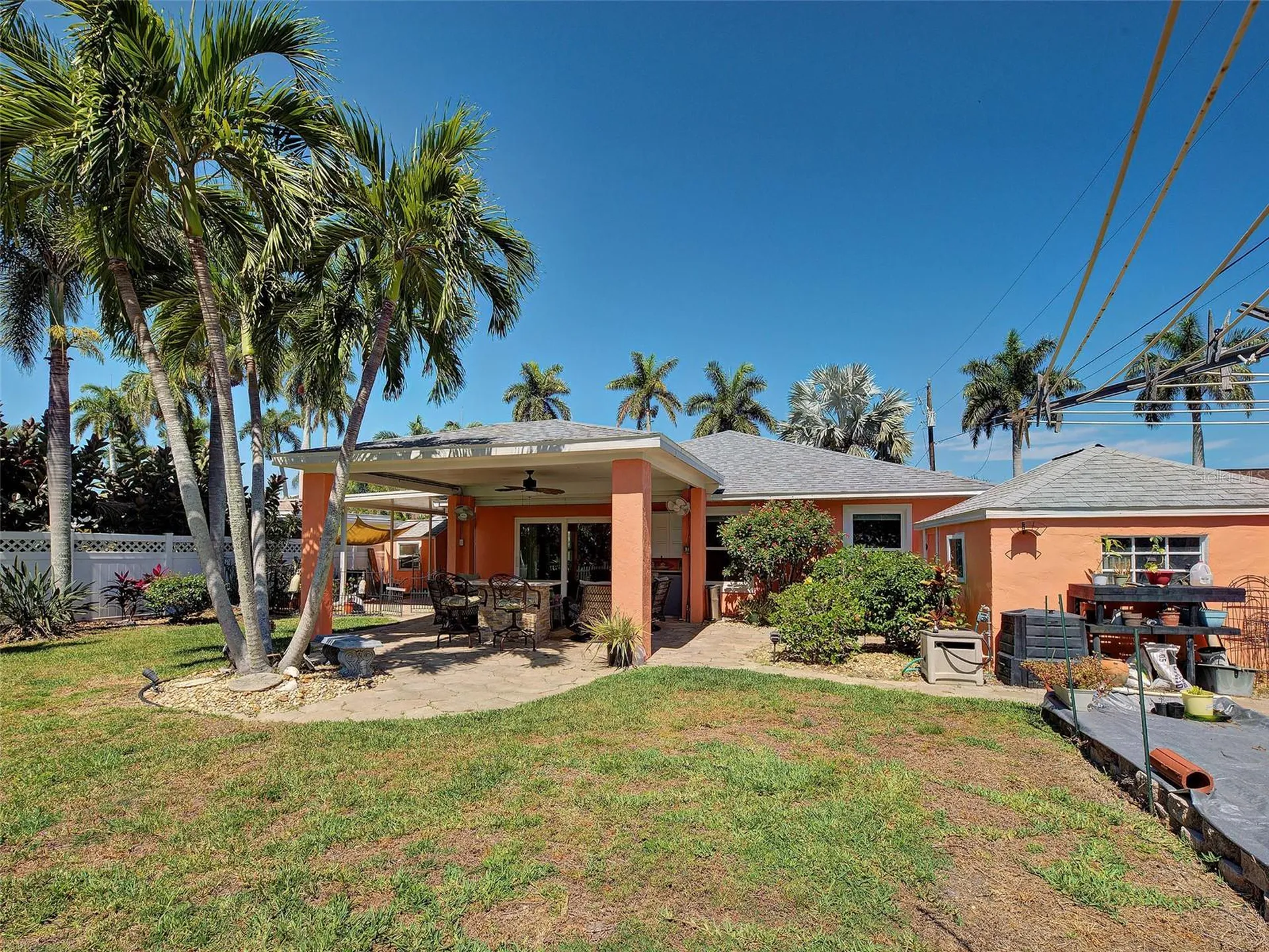 4527 103rd Street W Bradenton FL 34210