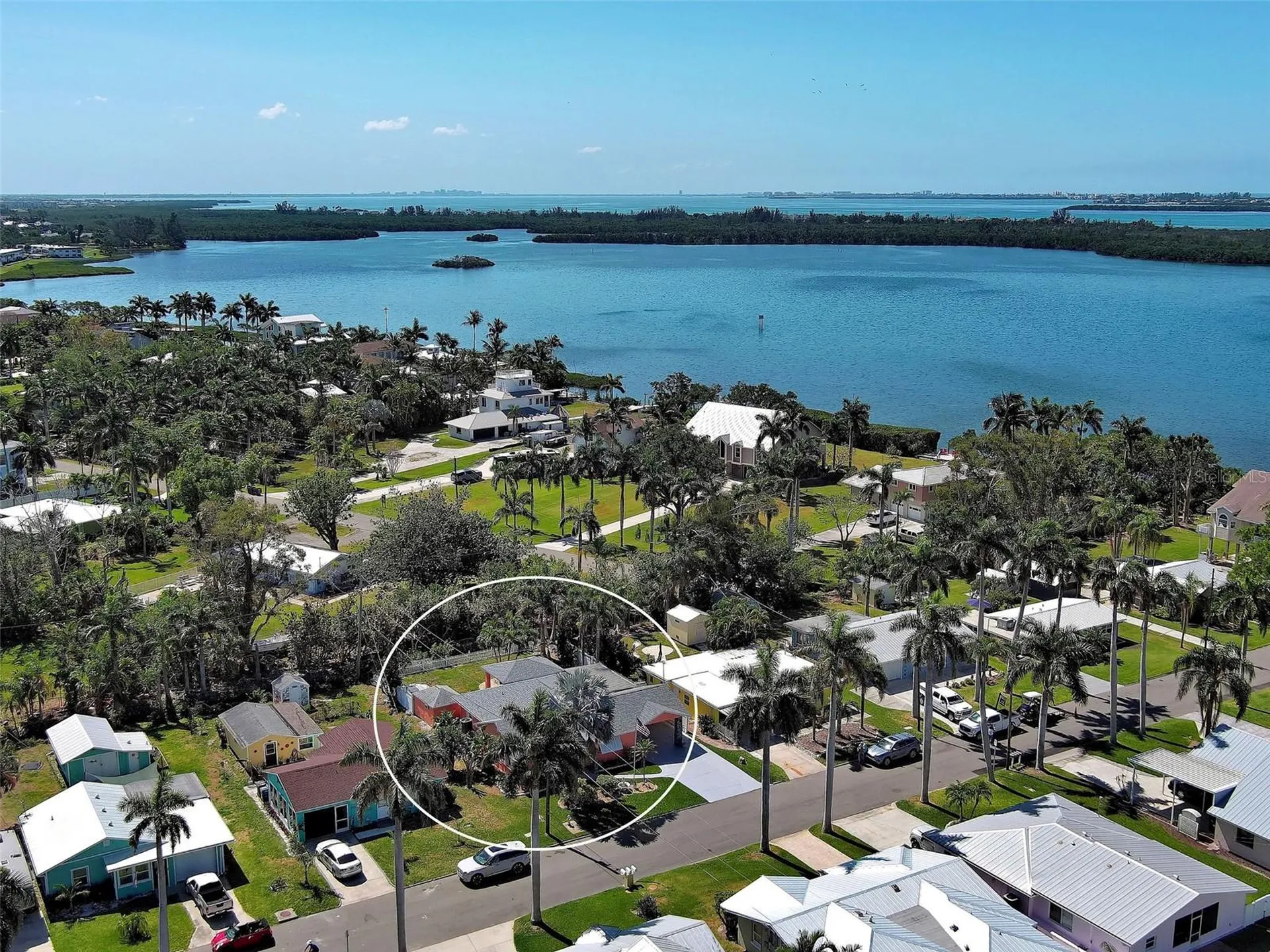 4527 103rd Street W Bradenton FL 34210