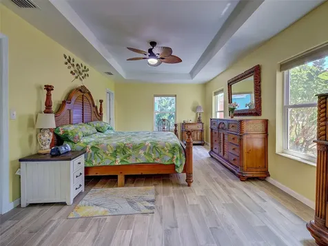 4527 103rd Street W Bradenton FL 34210