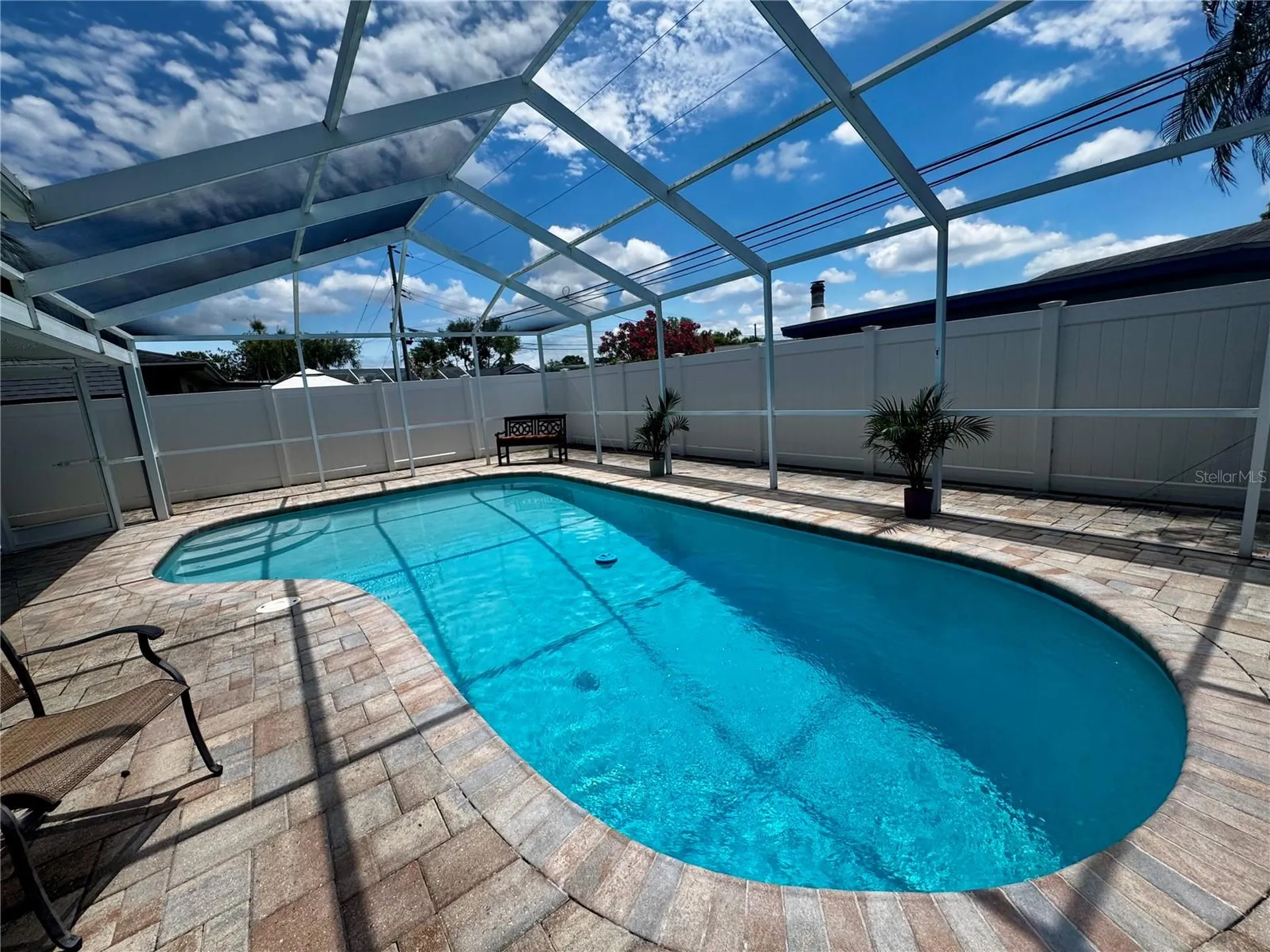 6232 33rd Avenue N St Petersburg FL 33710