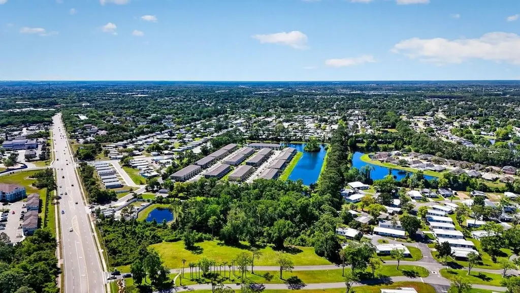 28 Bella Lago Circle Port Orange FL 32129