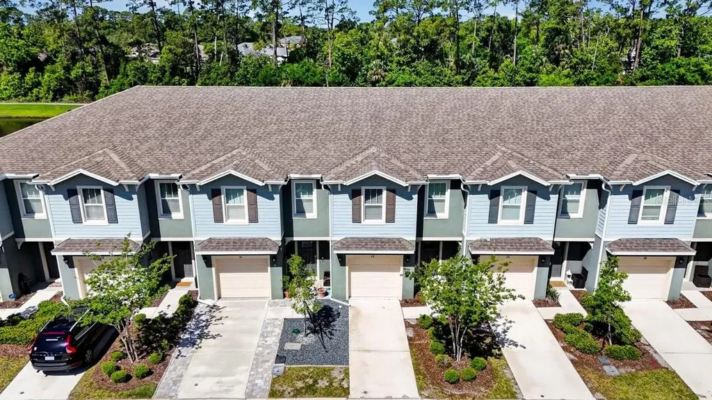 28 Bella Lago Circle Port Orange FL 32129