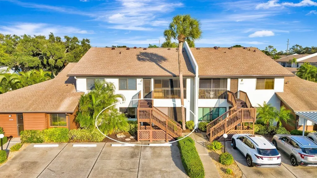 2721 72nd Street Court W Bradenton FL 34209