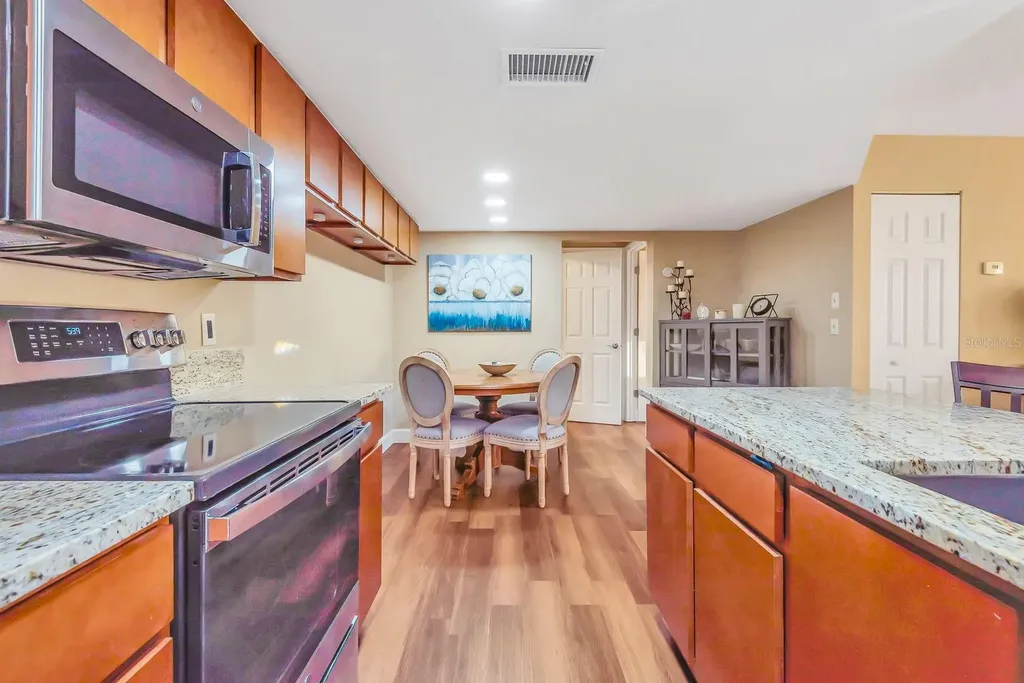 2721 72nd Street Court W Bradenton FL 34209