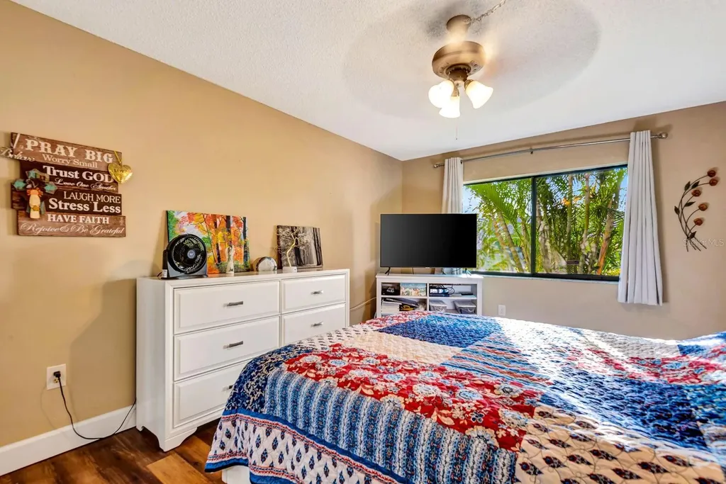 2721 72nd Street Court W Bradenton FL 34209