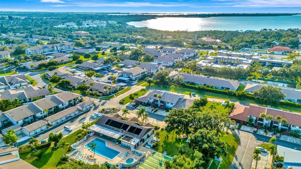 2721 72nd Street Court W Bradenton FL 34209