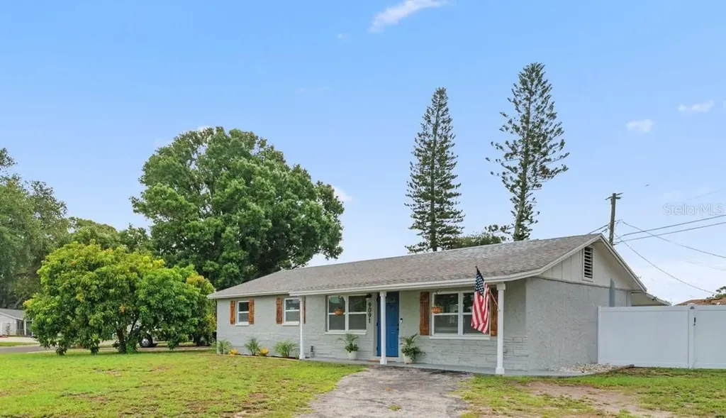 9091 83rd Way Seminole FL 33777