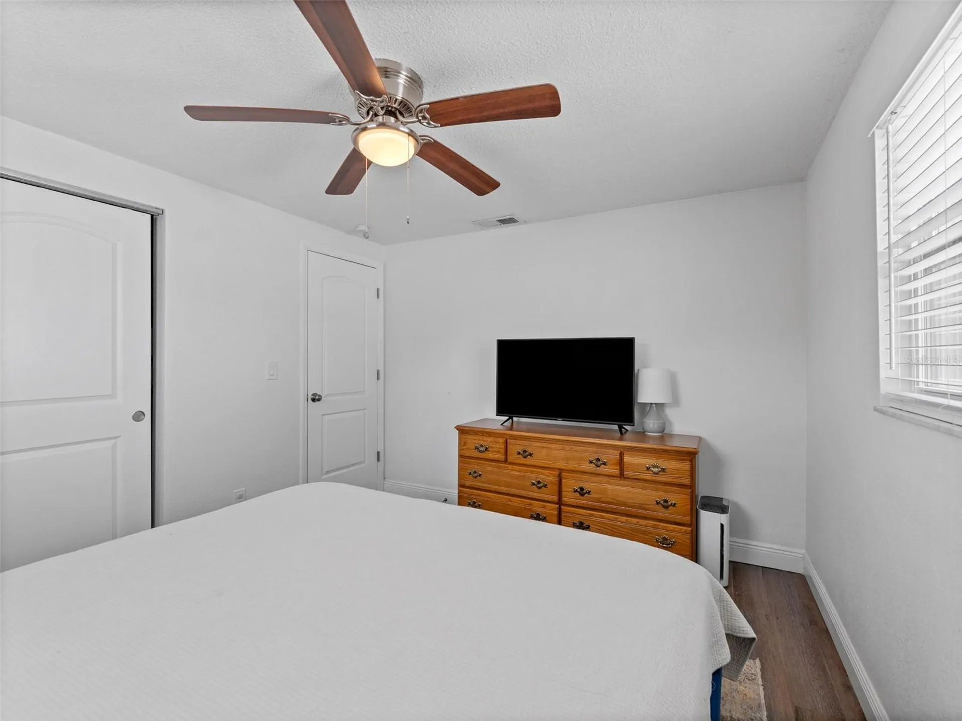 9091 83rd Way Seminole FL 33777