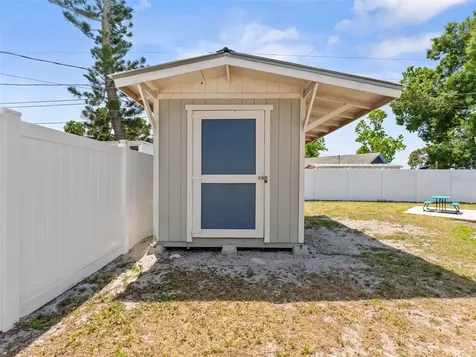 9091 83rd Way Seminole FL 33777