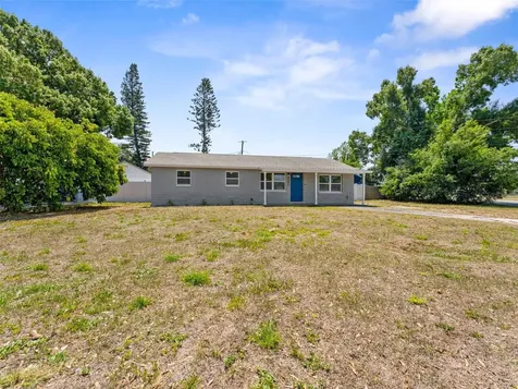 9091 83rd Way Seminole FL 33777