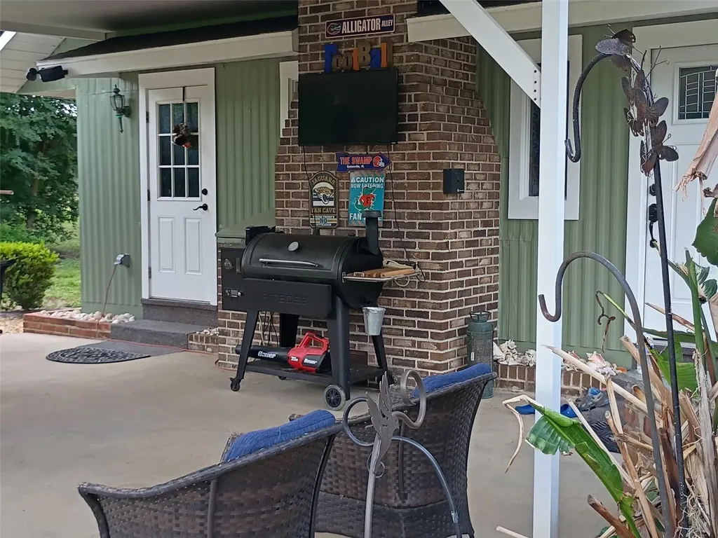1403 Blackwelder Road De Leon Springs FL 32130