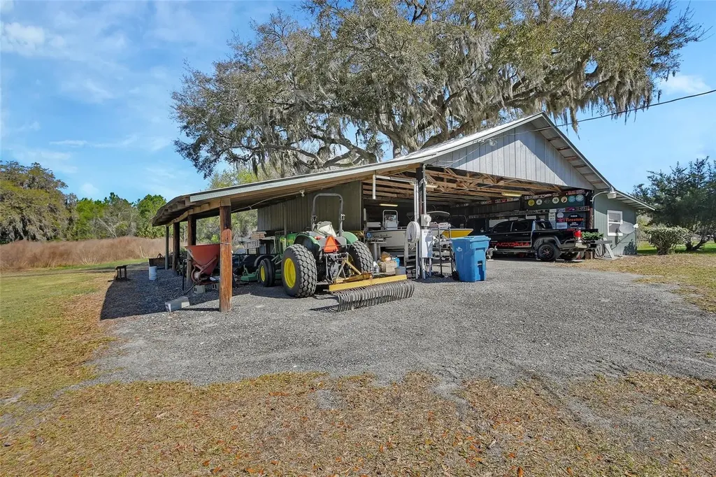 1403 Blackwelder Road De Leon Springs FL 32130