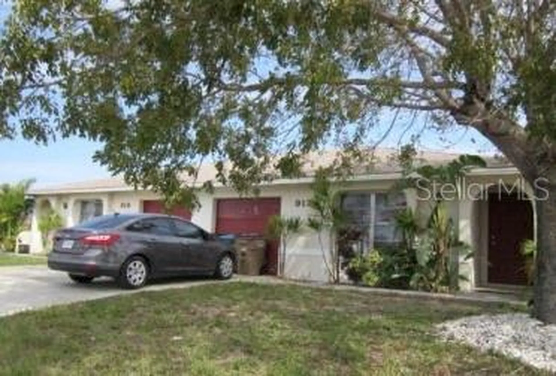 919 Cape Coral Parkway W Cape Coral FL 33914