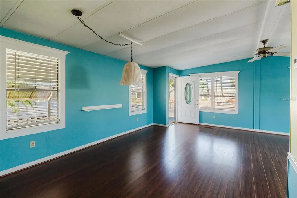 372 Cobia Way Oldsmar FL 34677